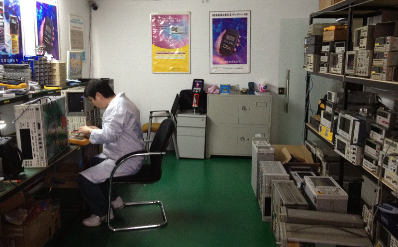 儀表工在修理儀表-http://zyswsm.com/tech/1228.html