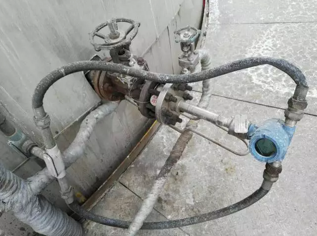 羅斯蒙特ERS儀表測(cè)液位現(xiàn)場(chǎng)下取壓口10米層