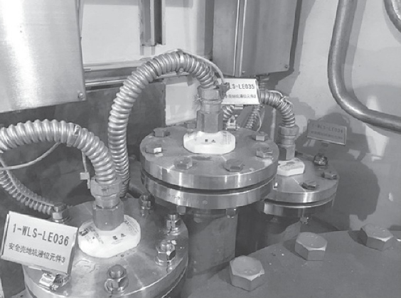 安裝在現場的分體式超聲波液位計 安裝在現場的分體式超聲波液位計