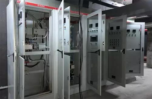 高壓開關柜及低壓配電盤、箱,考慮盤下進出線2m 高壓開關柜及低壓配電盤、箱,考慮盤下進出線2m