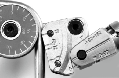 彎管器刻度對準(zhǔn)