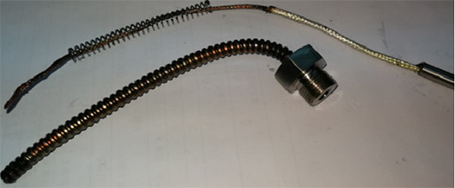 Pt100鉑熱電阻引線燒斷位置分解后內外部燒毀情況