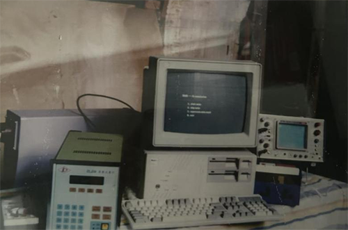 東風(fēng)第一代質(zhì)量流量計ZLJ50變送器與傳感器及數(shù)采裝置調(diào)試成功